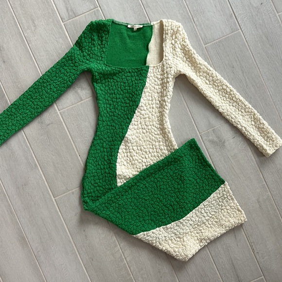 Et Clet Dresses & Skirts - Et Clet Colorblock Midi Dress